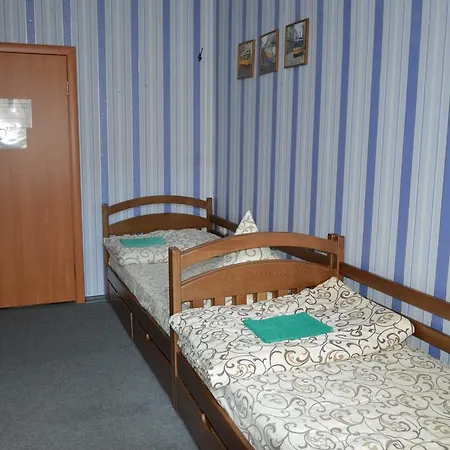 Lucky Hostel *