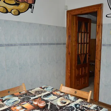 Lucky Hostel