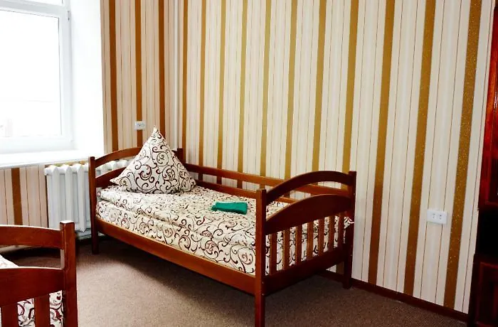 Hostel Lucky Λβιβ